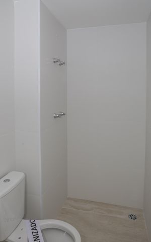 Apartamento à venda com 188m², 3 quartos e 2 vagasBanheiro de serviço