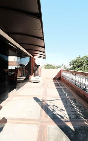 Casa à venda com 400m², 4 quartos e 4 vagasSala