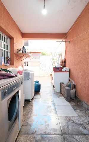 Casa à venda com 400m², 4 quartos e 4 vagasÁrea de Serviço