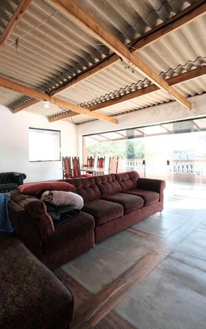 Casa à venda com 400m², 4 quartos e 4 vagasSala