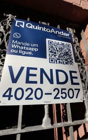 Casa à venda com 400m², 4 quartos e 4 vagasFachada