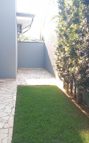 Casa de condomínio à venda com 254m², 3 quartos e 4 vagas