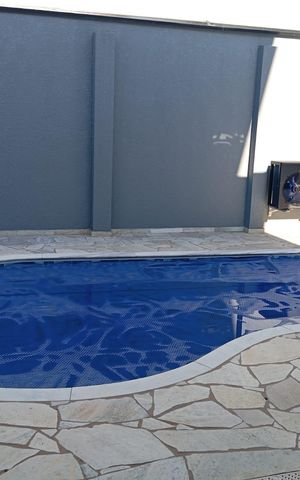 Casa de condomínio à venda com 254m², 3 quartos e 4 vagas