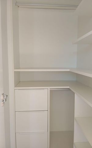 Casa de condomínio à venda com 254m², 3 quartos e 4 vagas