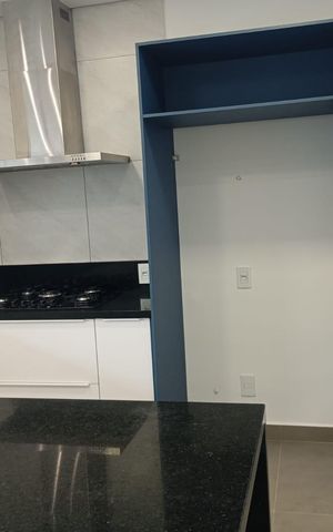Casa de condomínio à venda com 254m², 3 quartos e 4 vagas