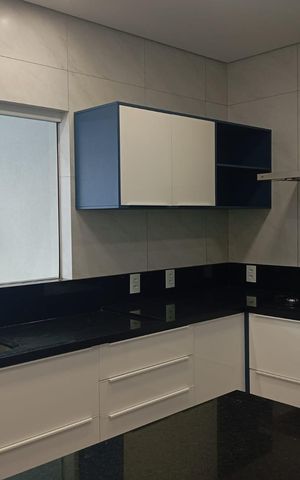 Casa de condomínio à venda com 254m², 3 quartos e 4 vagas