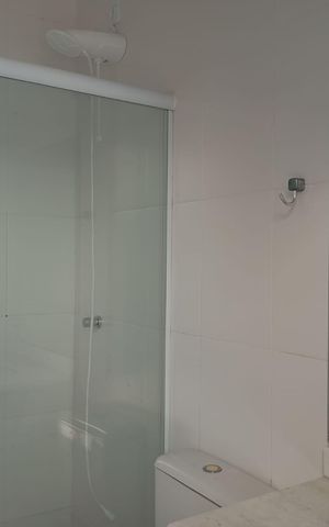 Casa de condomínio à venda com 254m², 3 quartos e 4 vagas
