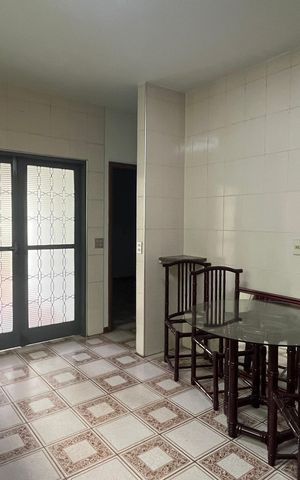 Casa para alugar com 260m², 3 quartos e 2 vagas