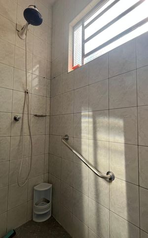 Casa para alugar com 260m², 3 quartos e 2 vagas