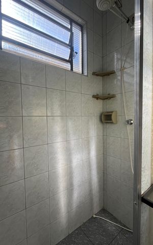 Casa para alugar com 260m², 3 quartos e 2 vagas