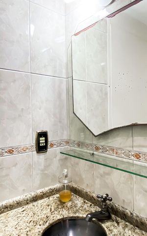 Apartamento à venda com 52m², 2 quartos e 1 vaga Apartamento à venda com 52m², 2 quartos e 1 vagaBanheiro