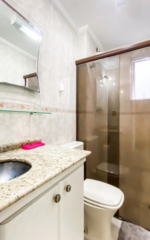 Apartamento à venda com 52m², 2 quartos e 1 vaga Apartamento à venda com 52m², 2 quartos e 1 vagaBanheiro