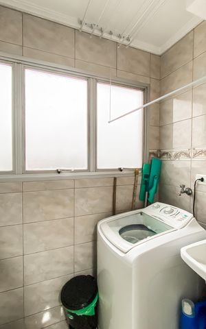 Apartamento à venda com 52m², 2 quartos e 1 vaga Apartamento à venda com 52m², 2 quartos e 1 vagaÁrea de Serviço