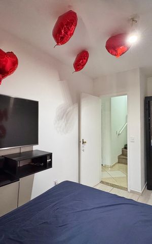 Apartamento à venda com 150m², 3 quartos e 2 vagas Apartamento à venda com 150m², 3 quartos e 2 vagasQuarto 1