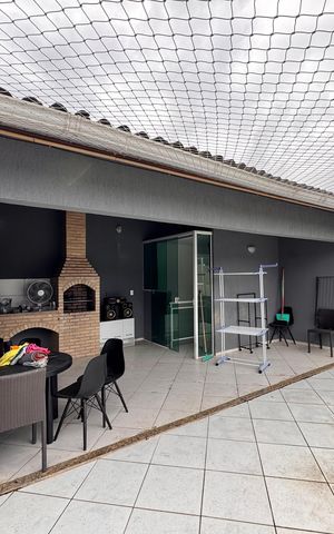 Apartamento à venda com 150m², 3 quartos e 2 vagas Apartamento à venda com 150m², 3 quartos e 2 vagasTerraço