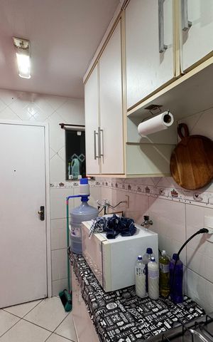 Apartamento à venda com 150m², 3 quartos e 2 vagas Apartamento à venda com 150m², 3 quartos e 2 vagasCozinha e Área de Serviço
