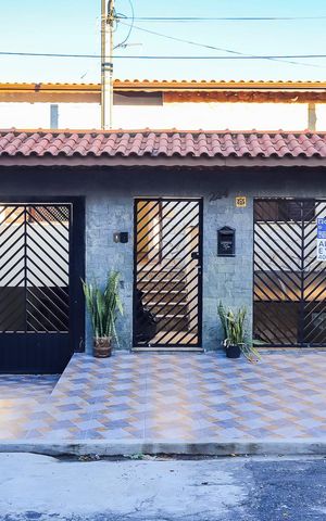 Casa para alugar com 700m², 3 quartos e 1 vagaFachada