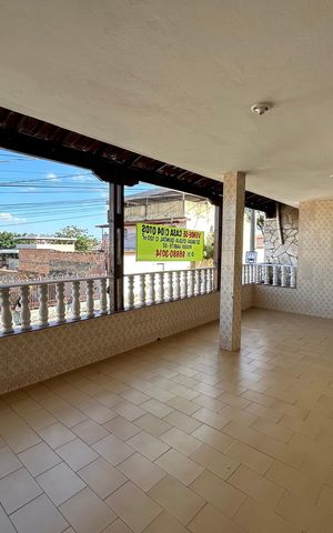Casa à venda com 240m², 4 quartos e 2 vagas