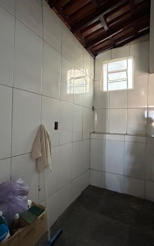 Casa à venda com 240m², 4 quartos e 2 vagas