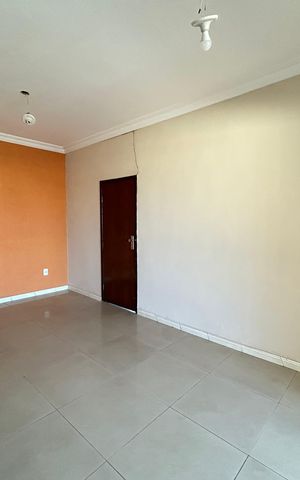 Casa à venda com 240m², 4 quartos e 2 vagas