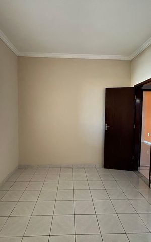 Casa à venda com 240m², 4 quartos e 2 vagas