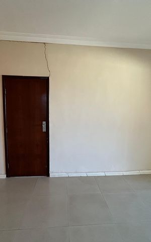 Casa à venda com 240m², 4 quartos e 2 vagas