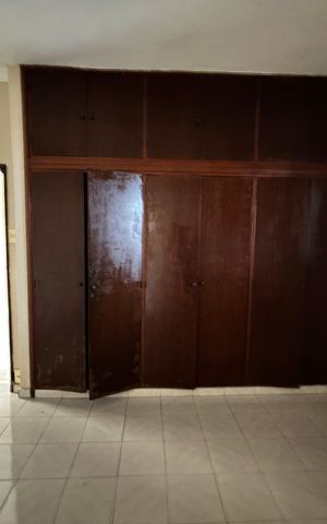 Casa à venda com 240m², 4 quartos e 2 vagas