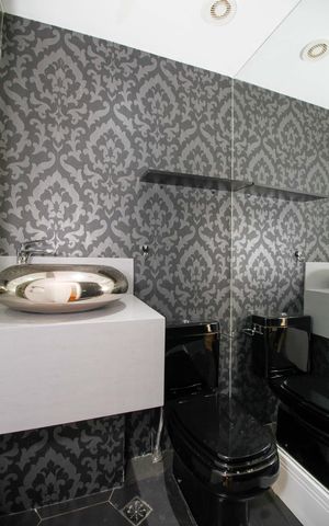 Apartamento à venda com 156m², 2 quartos e 2 vagas Apartamento à venda com 156m², 2 quartos e 2 vagasLavabo
