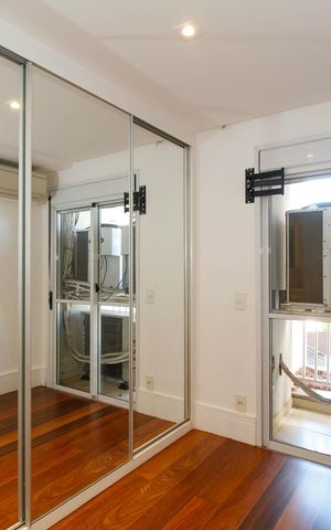 Apartamento à venda com 156m², 2 quartos e 2 vagas Apartamento à venda com 156m², 2 quartos e 2 vagasSuíte 1