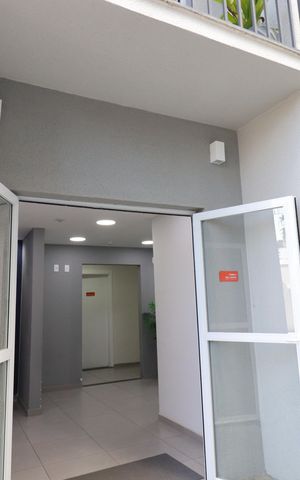 Apartamento à venda com 38m², 2 quartos e sem vagaÁrea comum