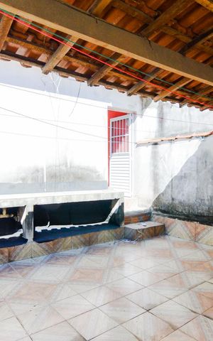 Casa para alugar com 142m², 2 quartos e 1 vagaÁrea de serviço