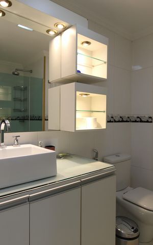 Apartamento para alugar com 68m², 2 quartos e 2 vagasBanheiro