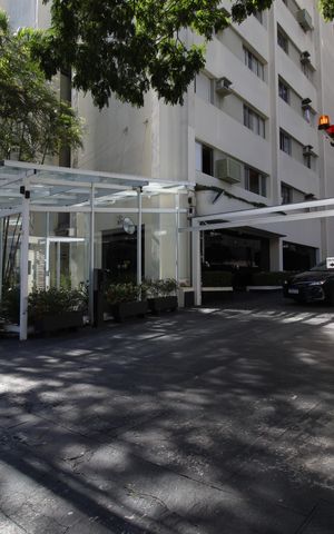Apartamento para alugar com 68m², 2 quartos e 2 vagasFachada