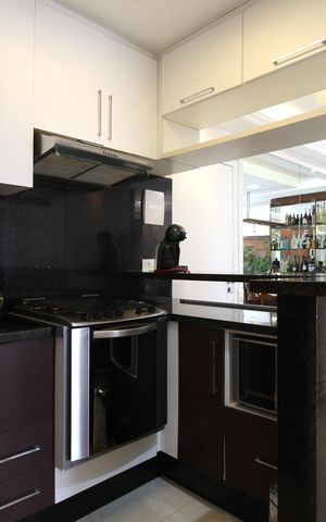Apartamento para alugar com 68m², 2 quartos e 2 vagasCozinha