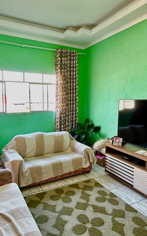 Casa para alugar com 140m², 4 quartos e 6 vagas