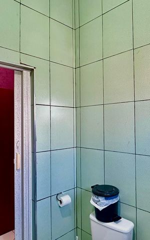 Casa para alugar com 140m², 4 quartos e 6 vagas