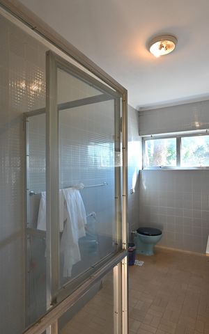 Casa à venda com 260m², 4 quartos e 1 vagaBanheiro Social 2