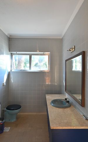Casa à venda com 260m², 4 quartos e 1 vagaBanheiro Social 2