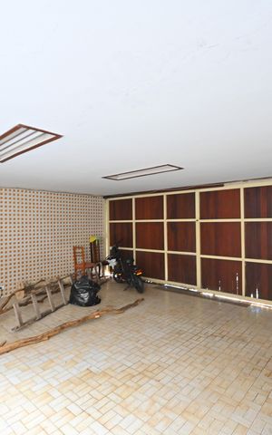 Casa à venda com 260m², 4 quartos e 1 vagaGaragem