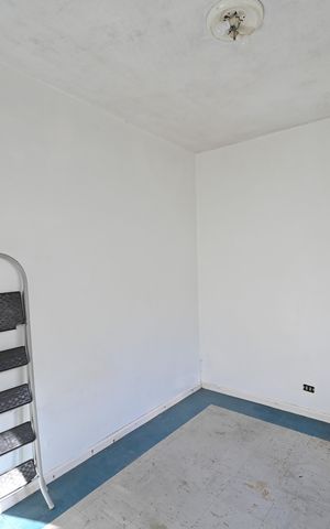 Casa à venda com 260m², 4 quartos e 1 vagaQuarto de Serviço