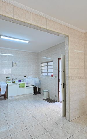 Casa à venda com 260m², 4 quartos e 1 vagaCozinha