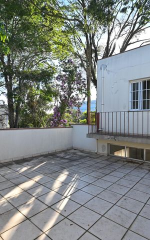 Casa à venda com 260m², 4 quartos e 1 vagaVaranda