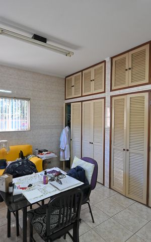 Casa à venda com 260m², 4 quartos e 1 vagaCozinha