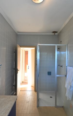 Casa à venda com 260m², 4 quartos e 1 vagaBanheiro Social 2