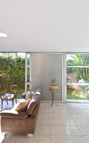 Casa à venda com 260m², 4 quartos e 1 vagaSala