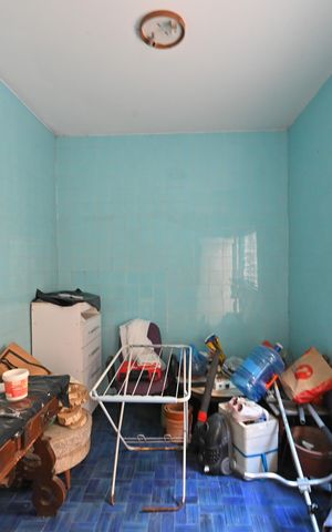 Casa à venda com 260m², 4 quartos e 1 vagaLavanderia