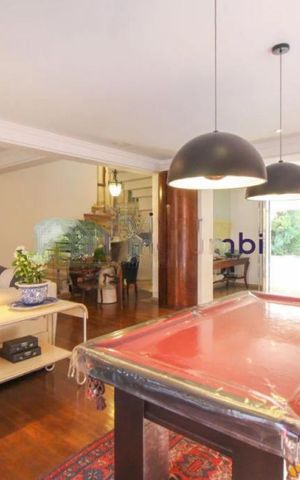 Casa à venda com 606m², 3 quartos e 6 vagas