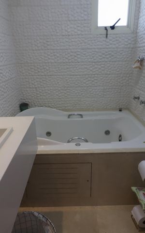 Apartamento para alugar com 115m², 2 quartos e 2 vagasBanheiro da Suíte 2