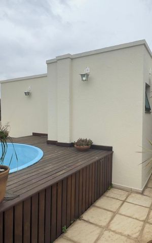 Apartamento à venda com 208m², 3 quartos e 2 vagasÁrea externa