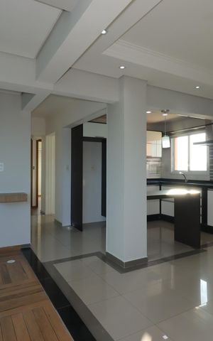 Apartamento à venda com 83m², 3 quartos e 2 vagasSala